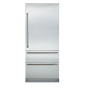 Refrigeration with Bottom Freezer, Viking Range 7 Series