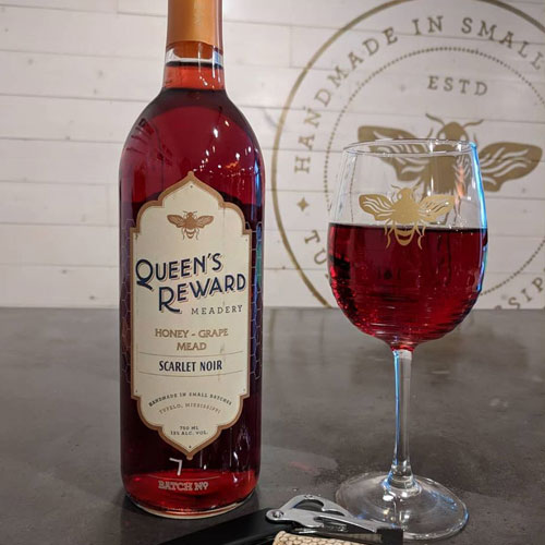 Scarlet Noir Honey-Grape Mead