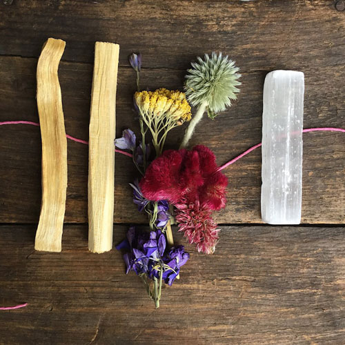Smudge Bundle, Palo Santo + Selenite + Wildflower